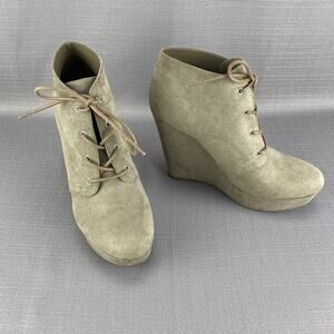 GBG Los Angeles Fabric Aheela Wedge Boots Womens 6.5M